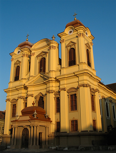 catedrala catolica / the catholic cathedral