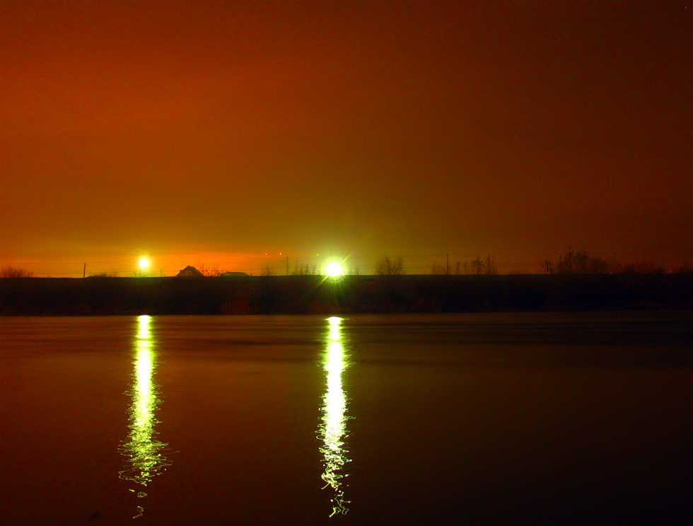 Muresul noaptea II / Mures river by night II