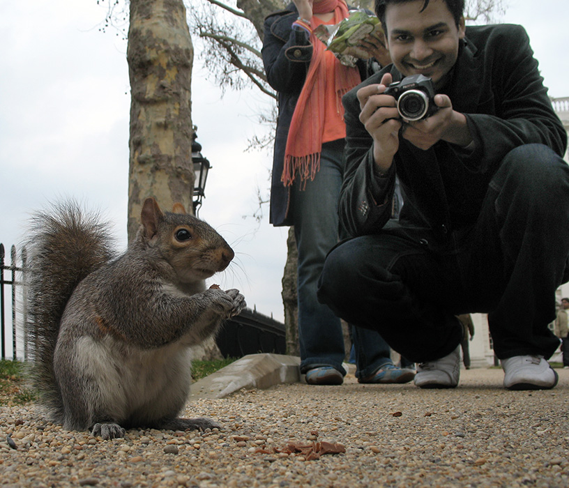 Veverita stupefiata si indianul malefic / The stunned squirrel and the evil indian